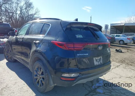 2020 Kia Sportage S z USA, uszkodzony, nr VIN KNDP6CAC2L7778447